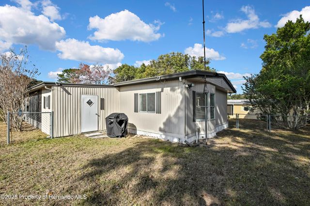 8054 Mission Street, Brooksville, FL 34613