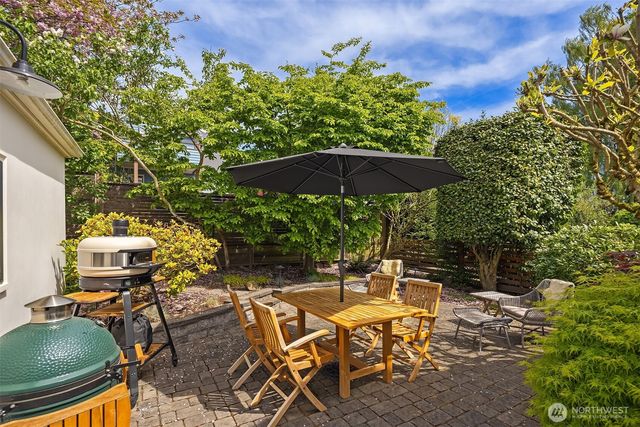 2624 W Plymouth Street, Seattle, WA 98199