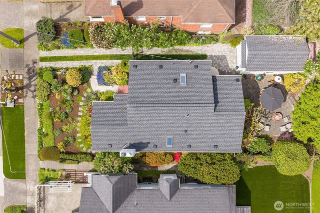 2624 W Plymouth Street, Seattle, WA 98199