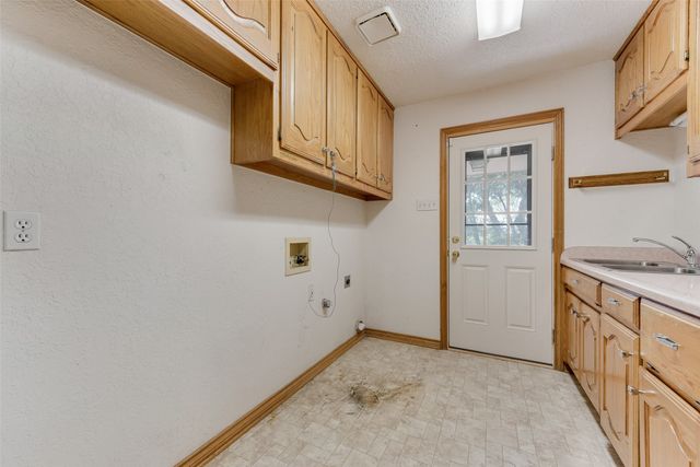 235 Taylor Road, Waxahachie, TX 75165