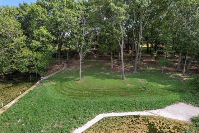 235 Taylor Road, Waxahachie, TX 75165