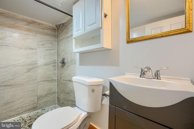 405 ROBINSON ST, Baltimore, MD 21224