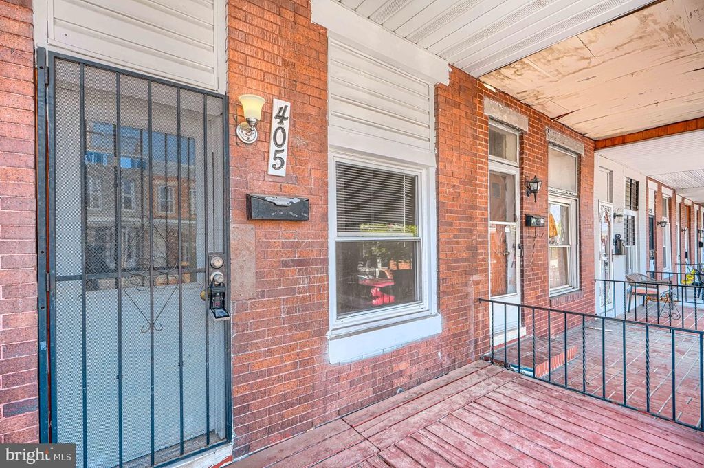Image 2 of property listing at 405 ROBINSON ST, Baltimore, MD 21224