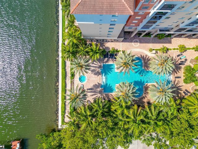 17125 N Bay Rd 3312, Sunny Isles Beach, FL 33160