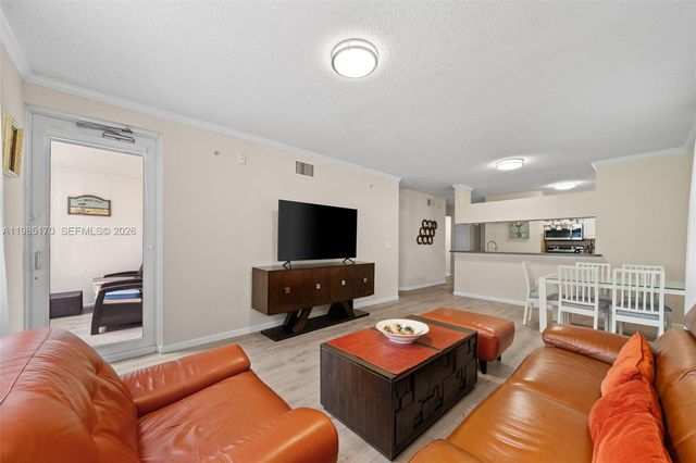 17125 N Bay Rd 3312, Sunny Isles Beach, FL 33160