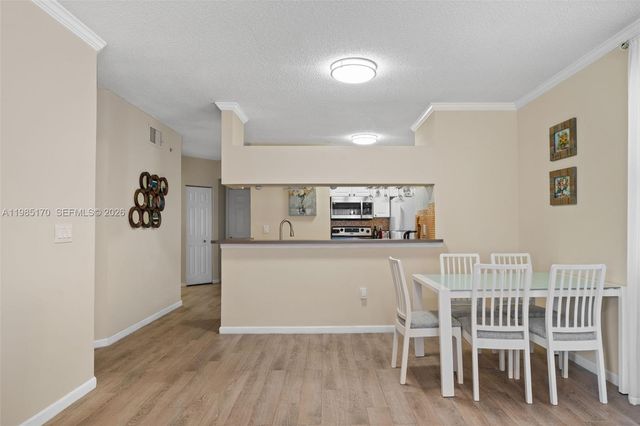 17125 N Bay Rd 3312, Sunny Isles Beach, FL 33160