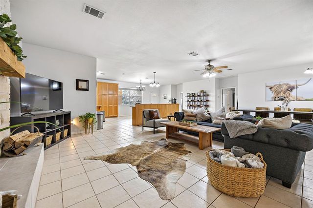 100 County Road 204, Liberty Hill, TX 78642