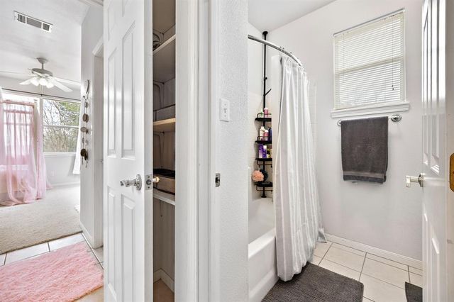 100 County Road 204, Liberty Hill, TX 78642