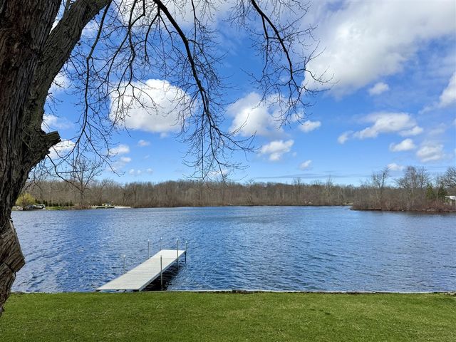 2100 Bass Island Park Drive, Eau Claire, MI 49111