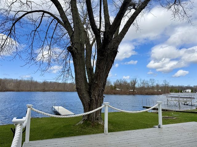 2100 Bass Island Park Drive, Eau Claire, MI 49111