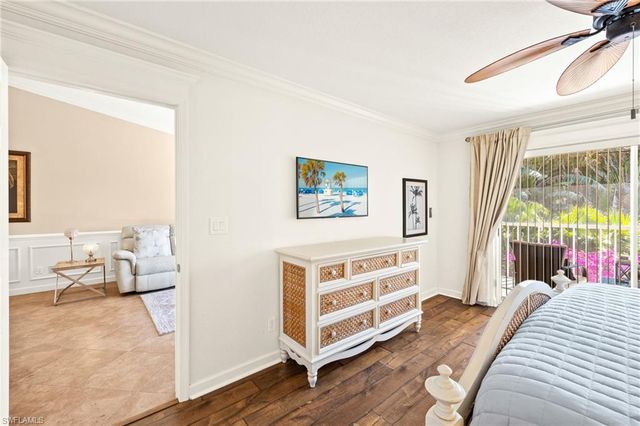 2202 Hidden Lake DR # 104, Naples, FL 34112