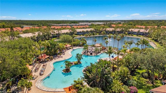 2202 Hidden Lake DR # 104, Naples, FL 34112