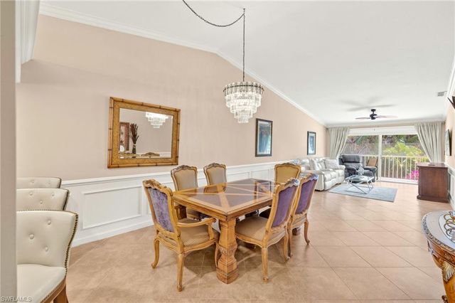 2202 Hidden Lake DR # 104, Naples, FL 34112