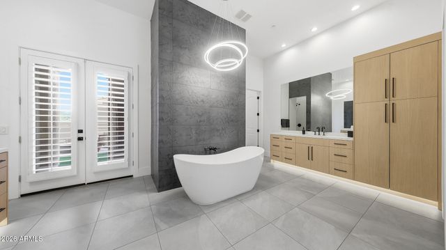 30810 N 52ND Place, Cave Creek, AZ 85331