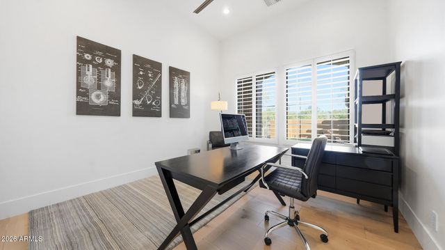 30810 N 52ND Place, Cave Creek, AZ 85331