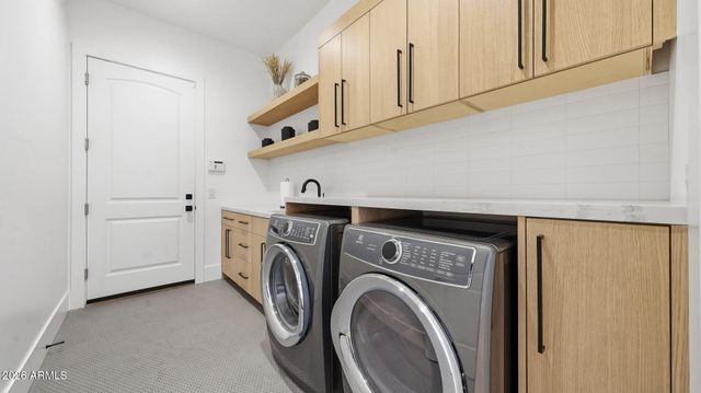 30810 N 52ND Place, Cave Creek, AZ 85331