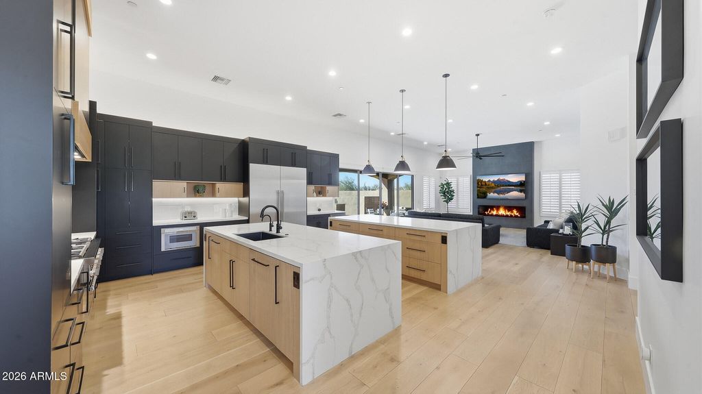 30810 N 52ND Place, Cave Creek, AZ 85331