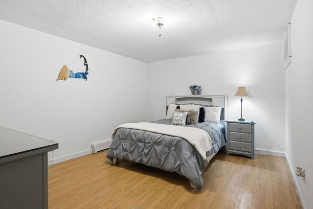 15 Commercial Street, Yarmouth, MA 02664