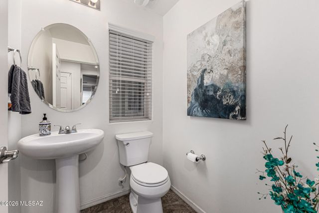 853 W Placita Pozanco, Green Valley, AZ 85614