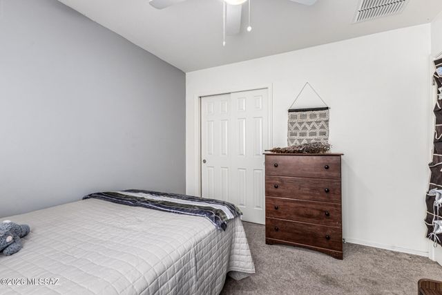 853 W Placita Pozanco, Green Valley, AZ 85614