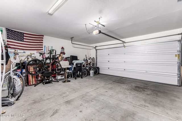 853 W Placita Pozanco, Green Valley, AZ 85614