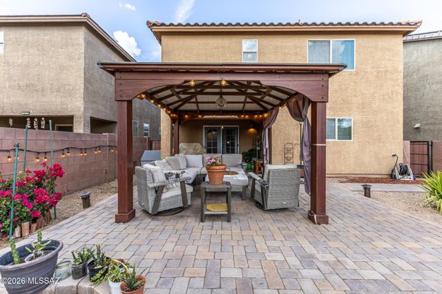 853 W Placita Pozanco, Green Valley, AZ 85614