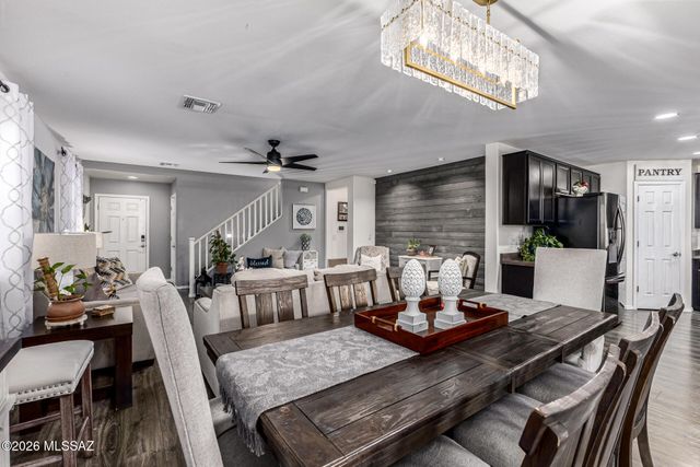 853 W Placita Pozanco, Green Valley, AZ 85614