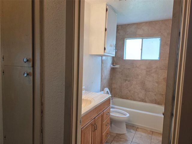 14423 Waterloo Drive, Houston, TX 77045