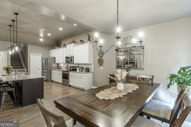 6567 Teal Trail Drive, Flowery Branch, GA 30542