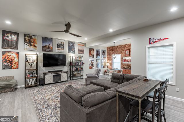 6567 Teal Trail Drive, Flowery Branch, GA 30542
