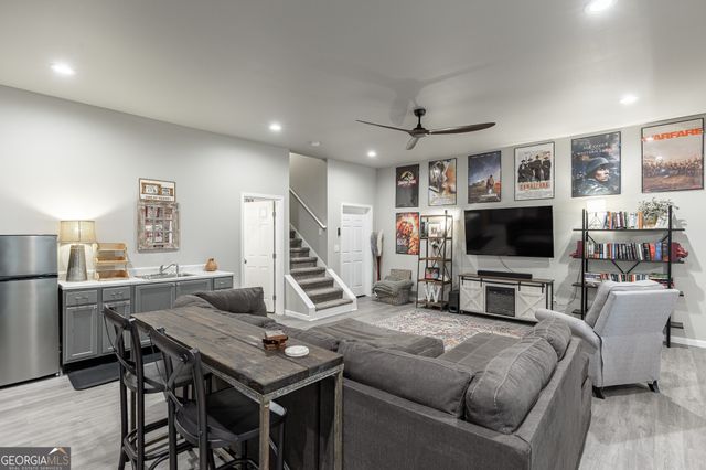 6567 Teal Trail Drive, Flowery Branch, GA 30542