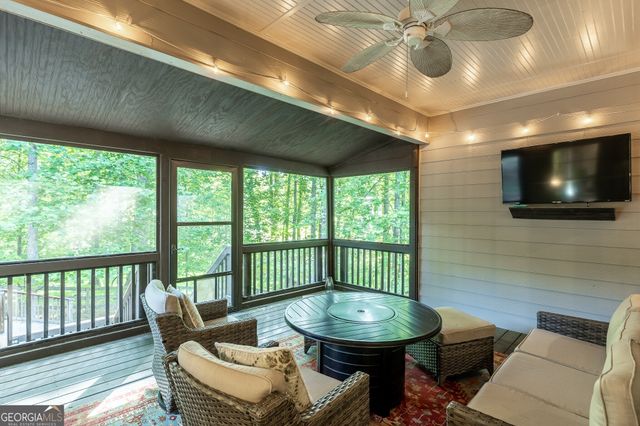 6567 Teal Trail Drive, Flowery Branch, GA 30542