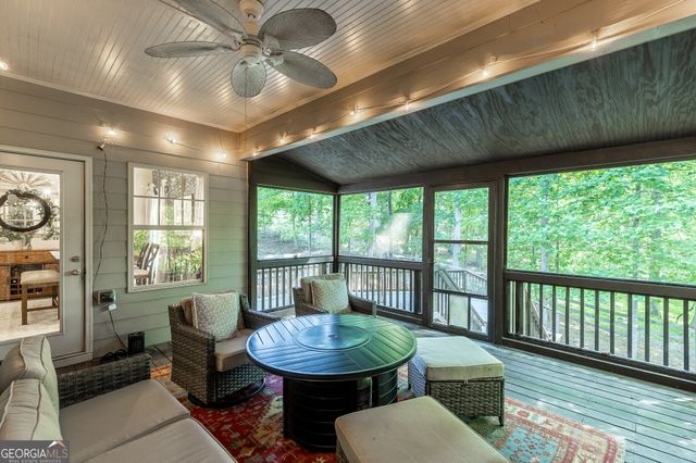 6567 Teal Trail Drive, Flowery Branch, GA 30542