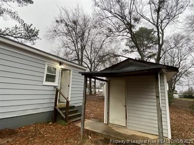 1031 Revere Street, Fayetteville, NC 28304