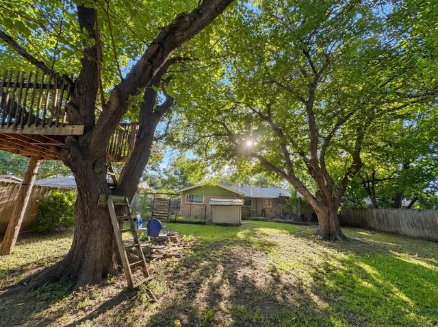 1109 Benbrook Terrace, Benbrook, TX 76126