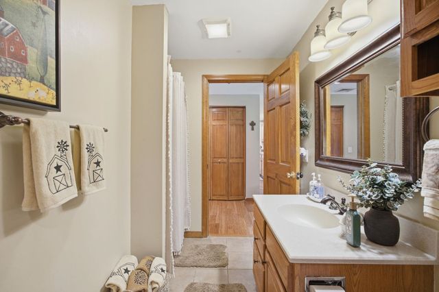 33 Centerview Road, Atkinson, NH 03811