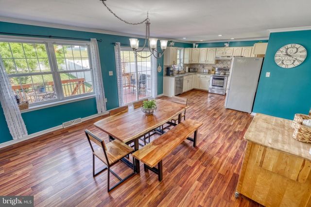 3926 SHEPPARD DR, Dover, PA 17315