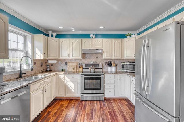 3926 SHEPPARD DR, Dover, PA 17315