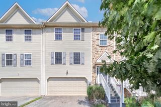3926 SHEPPARD DR, Dover, PA 17315