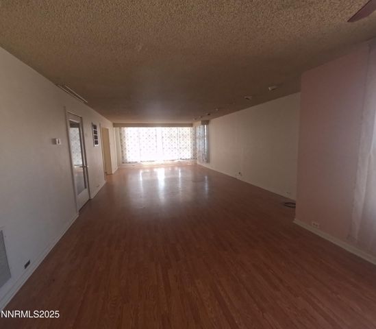 574 D Street, Hawthorne, NV 89415