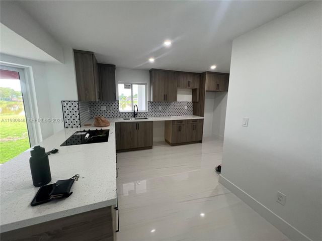 14830 Harding Ln, Homestead, FL 33033