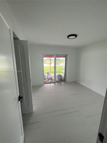 14830 Harding Ln, Homestead, FL 33033