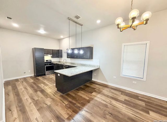 105 Dewitt, San Antonio, TX 78204
