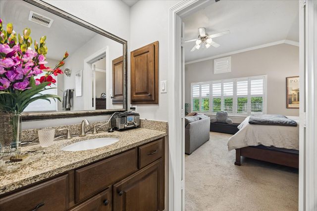 5336 Nolda Street, Houston, TX 77007