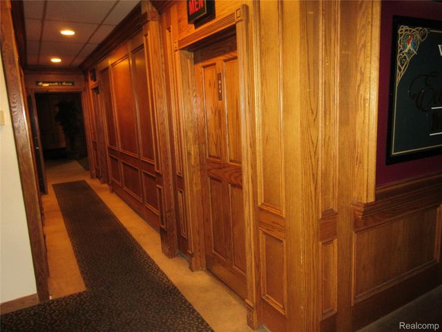 24611 Gratiot Avenue, Eastpointe, MI 48021