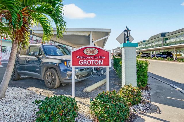 5940 30TH AVENUE S 203, Gulfport, FL 33707