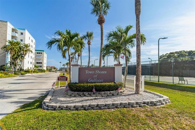 5940 30TH AVENUE S 203, Gulfport, FL 33707