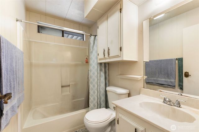 11436 SE 208th St #45, Kent, WA 98031