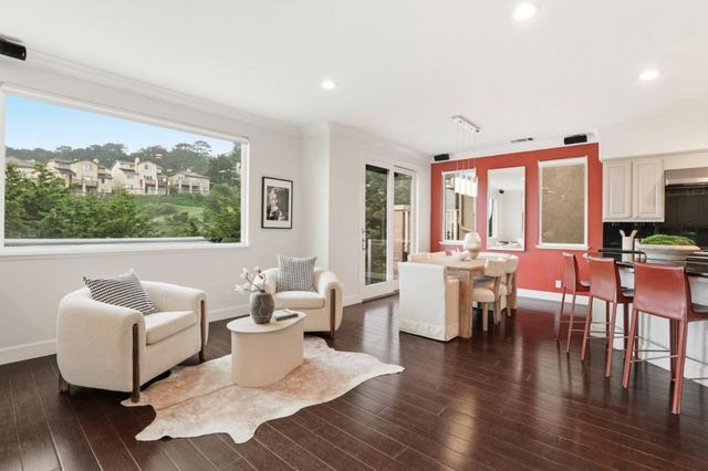 868 Skyridge Drive, Pacifica, CA 94044