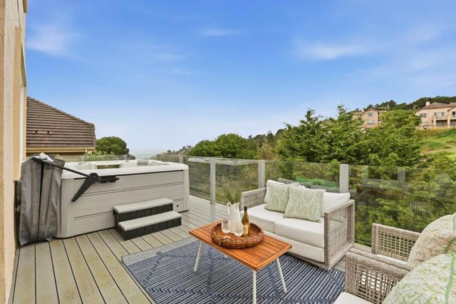 868 Skyridge Drive, Pacifica, CA 94044